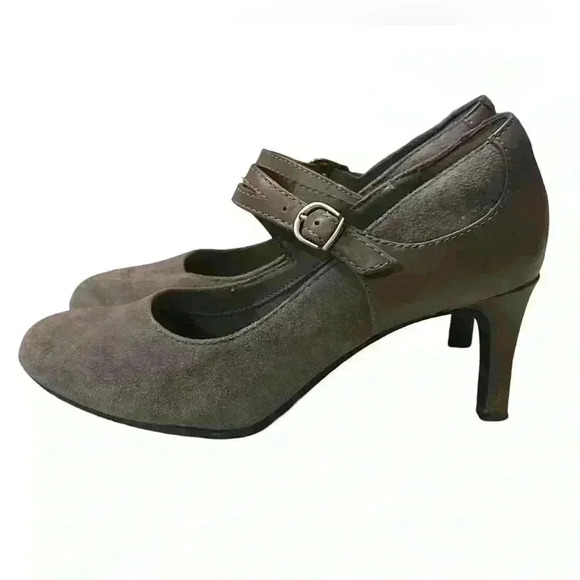 Clarks Women's Dancer Reece  Mary Jane Pump Size 5 Stacked Heel Grey Suede Comfy - Picture 1 of 8